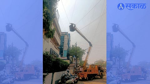 illegal overhead cables remove by pmc