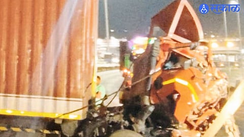 One Killed in Container-Truck Collision on Pune–Nashik Road