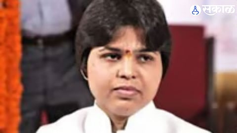Shift Probe to CID, Transfer Officers: Trupti Desai Raises Voice in Assault Case