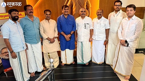 Cultural Connect: Maharashtra Leaders Adopt Local Traditions to Woo Kerala Voters