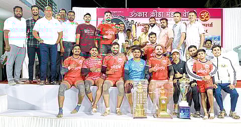 ओमकार क्रीडा मंडळ वेश्वीच्या वतीने कबड्डी स्पर्धा