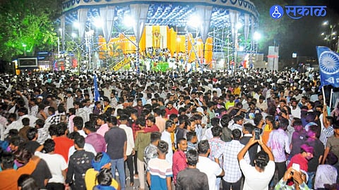 Massive midnight gathering in Solapur as people pay tribute with “Jai Bhim” chants.