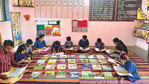 पुस्तकांतून भेटले बाबासाहेब