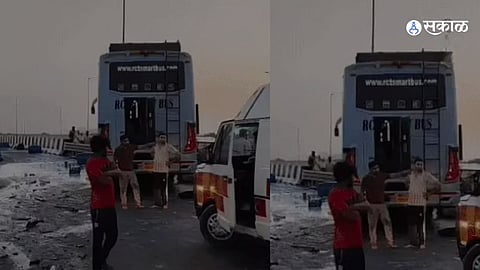 Delhi-Mumbai Expressway Accident