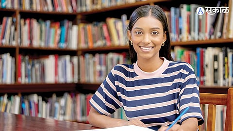 "तुमच्या सवयीच तुमचं भविष्य ठरवतात!" करिअरमध्ये मोठी इनिंग खेळायची असेल तर 'या' गोष्टींकडे दुर्लक्ष करू नका.