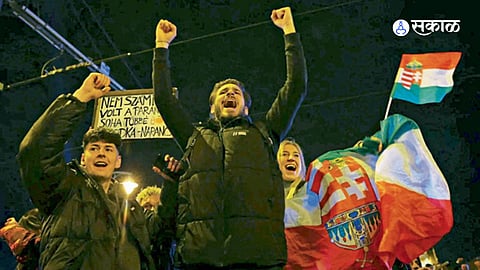 हंगेरीमध्ये 'हुकूमशाही'ला सुरुंग! १६ वर्षांच्या अखंड सत्तेचा अंत; पीटर माग्यार यांच्या 'तिसा' पक्षाचा ऐतिहासिक विजय