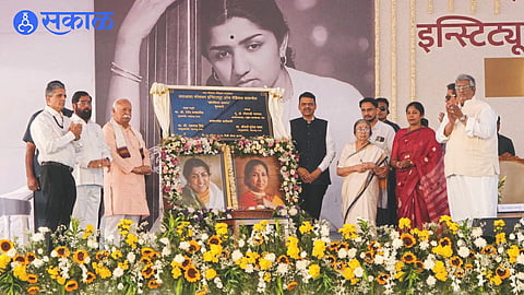 Dr. Mohan Bhagwat, eknath shinde and cm devendra fadnavis