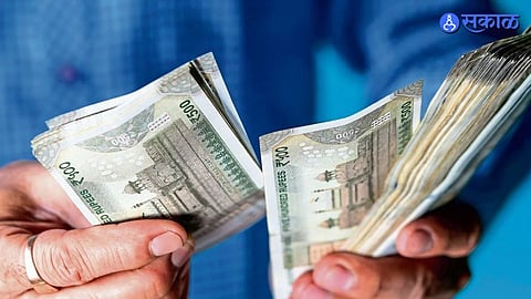 Government announces dearness allowance hike for employees details inside