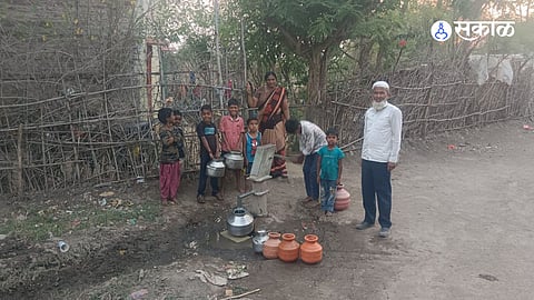 Jal Jeevan Mission Fails in Takli Rajeray: Pipes Broken, Villages Dry