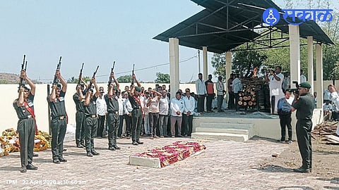Nation Salutes as Subedar Baban Shinde Cremated with Official Honours