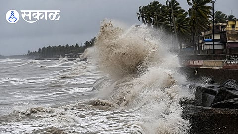 How dangerous are high tides in Konkan?