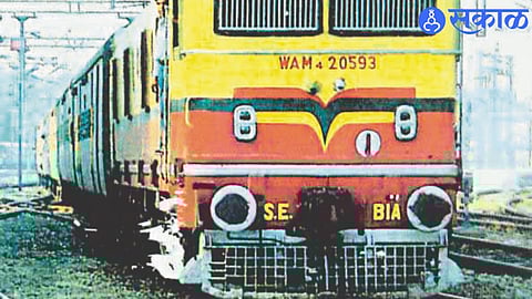 Commuters Upset as Marathwada Trains Skip Pune Station; Extra Burden on Travelers