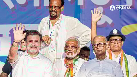 Rahul Gandhi’s Sharp Attack: Allegations Against Mamata Banerjee and PM Modi Spark Debate