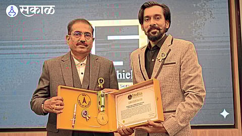 mahendra ekbote and amit shimpi