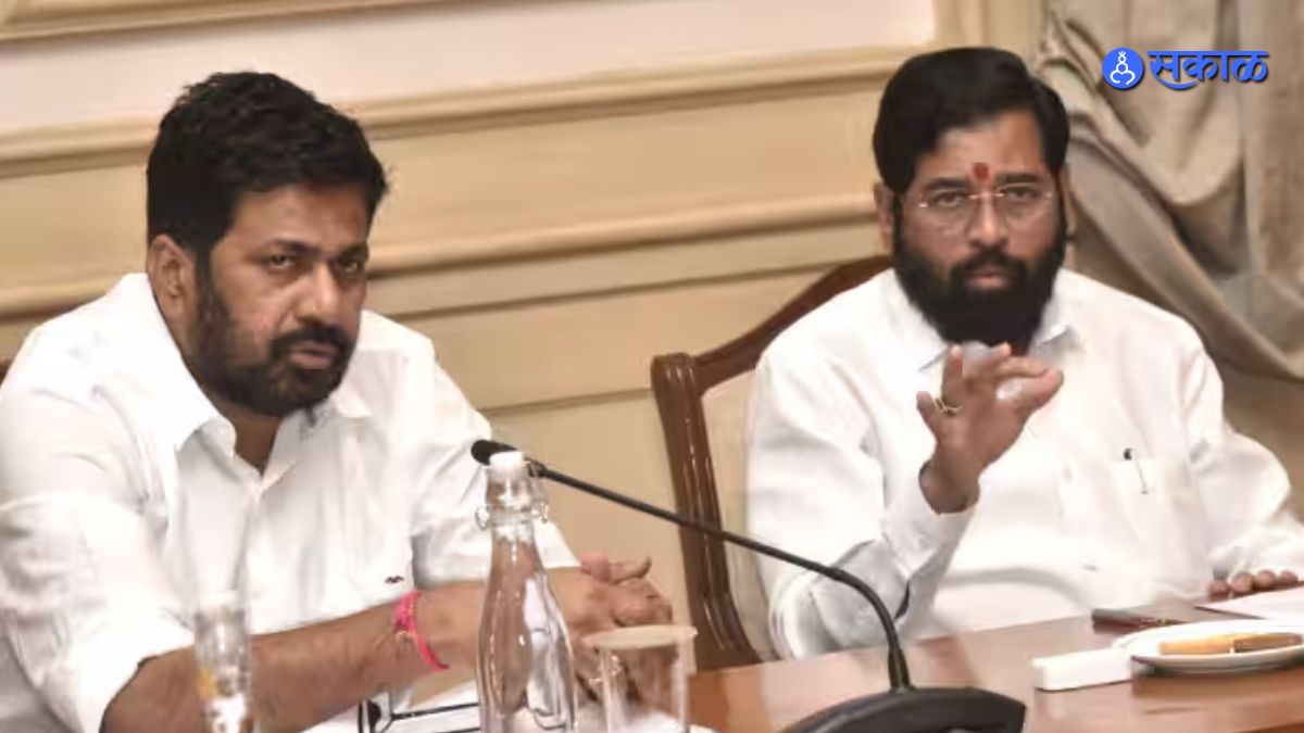 Bachchu Kadu Hints at Possible Move Amid Political Buzz