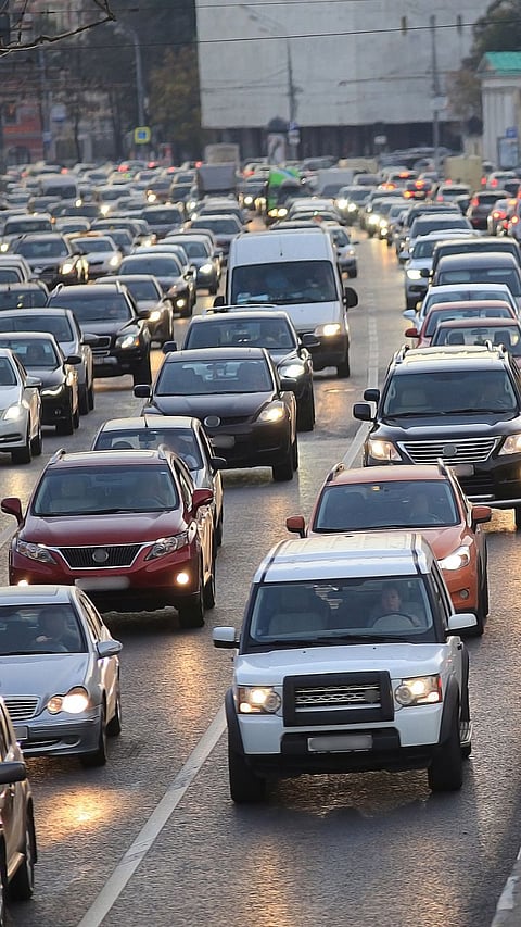 Vehicles without number plates
