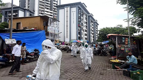 Special Report | बंद घरांतील लाखभर लोकांची शोधमोहीम; कोव्हिड संसर्ग रोखण्यासाठी पालिकेची विशेष पथके 