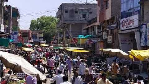 Akola News More congested on internal roads than main roads