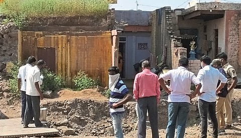 In ShetfhaleThe houses were demolished due to encroachment, then it was found out it was wrong action