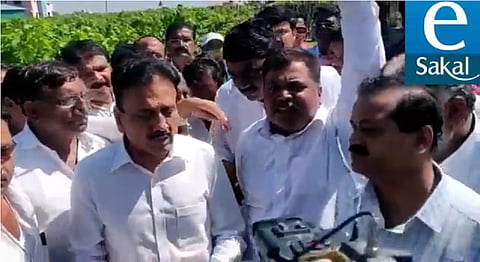 GIRISH MAHAJAN DAURA.png