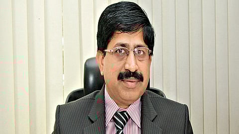 Opponents allege Pune Municipal Commissioner tis coward.jpg