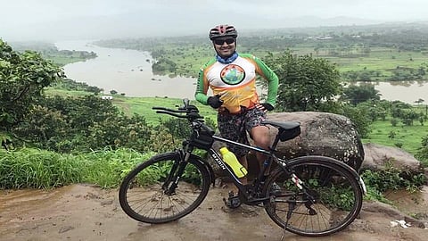लाख किलोमीटर सायकल राइडचा टप्पा पूर्ण; निगडीतील युवकाची कामगिरी