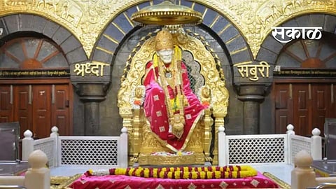 The doors of Shirdi Sai Temple have been opened for Darshan 