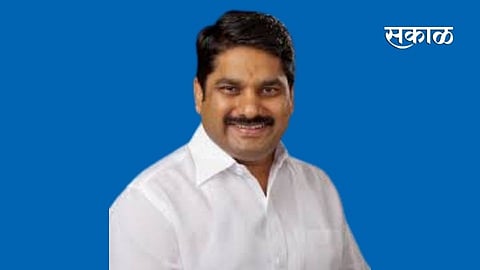 Guardian Minister Satej Patil infected with corona covid 19 marathi news kolhapur