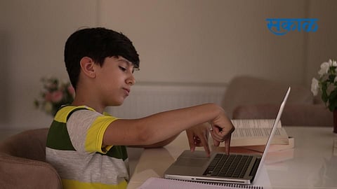 Students Want go school no online education