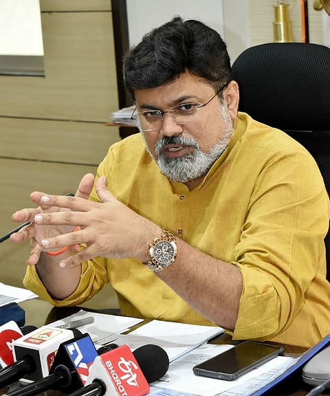 Sindhudurg receives first installment of compensation: Samant