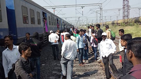 daund train issue