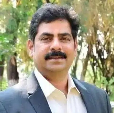 Collector Dr. Bhosale started the work