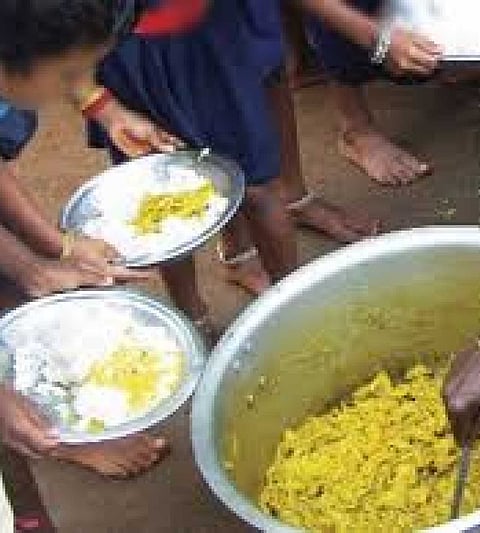 Order of distribution after spoilage of nutritious food