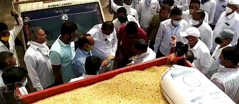 Vikhe Patil changed the system of selling agricultural commodities