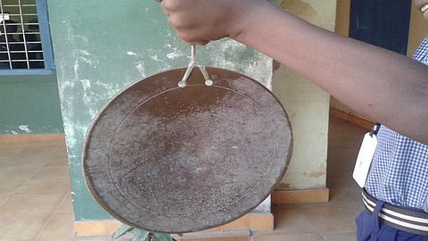 जोपर्यंत कोरोनावर लस येत नाही तोपर्यंत शाळेची घंटा बंद! वाचा कोण म्हणतंय