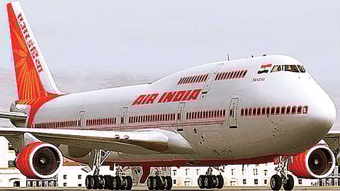 Assalaam Alaikum! Pakistan Air Traffic Controller (ATC) praises Air India