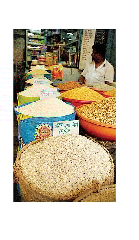 Supply Of Goods In Home By The Ichalkaranji Municipality