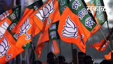 भ्रष्टाचारी सरकारपासून जनतेला मुक्त करा 