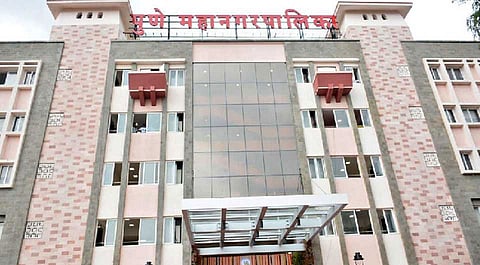 भोगवटापत्र न घेतलेल्या, अर्धवट इमारतीतील सदनिकाधारकांची कर आकारणीच नाही
