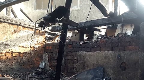 dapoli harne Fierce fire in ratnagiri kokan marathi news