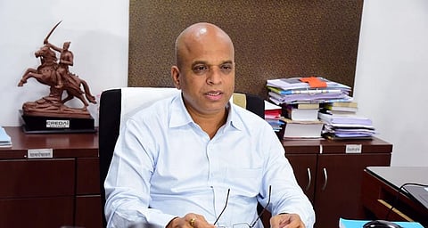 Collector Daulat Desai Appeal Donors fo Covid Health 