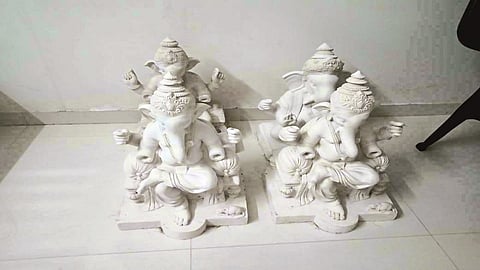 choose online, Bappa ...!