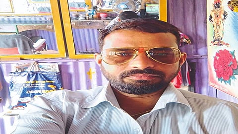 gulab chitte 1.jpg