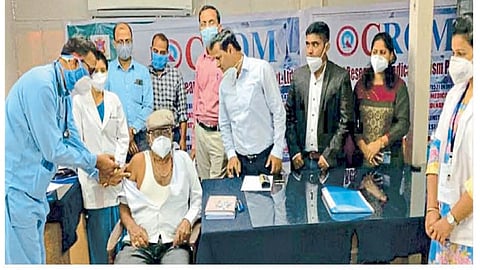 vaccine of corona testing on 7 people in kolhapur yesterday under medical precautions