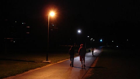 शतपावली करायला गेला अन्...