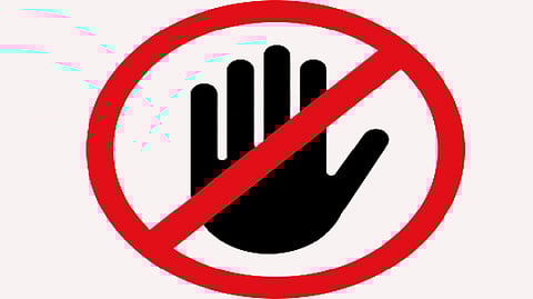 The mother forbade the child to come home