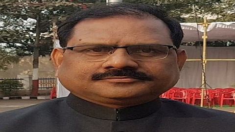 appointment of kishor pawar is new upper collector of kolhapur