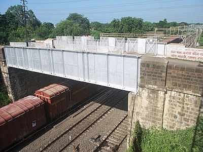 शिवाजीनगर रेल्वे उड्डाणपुलाचे काम महिनाभरात सुरू होणार 