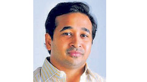 Nitesh Rane Said District Ridicule By The Government Press conference In Kokan Marathi News