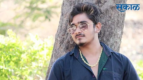 Akola Crime News Murder of a youth at a large age in Akola